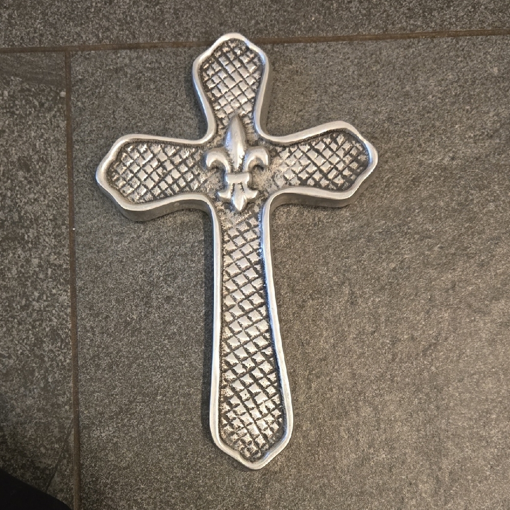 Silver Wall Cross Decor